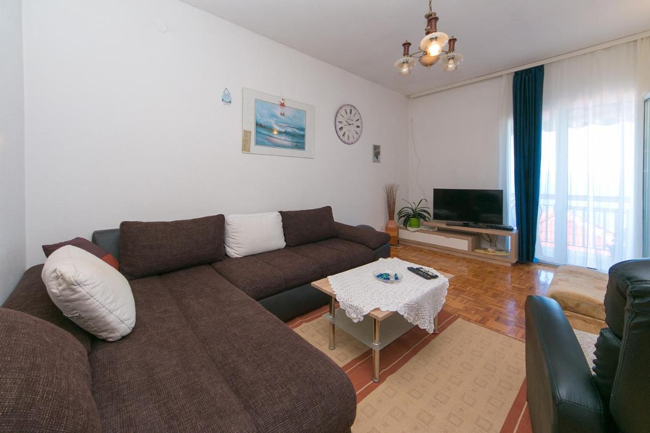 Apartments By The Sea Brist, Makarska - 15714 Podaca Εξωτερικό φωτογραφία