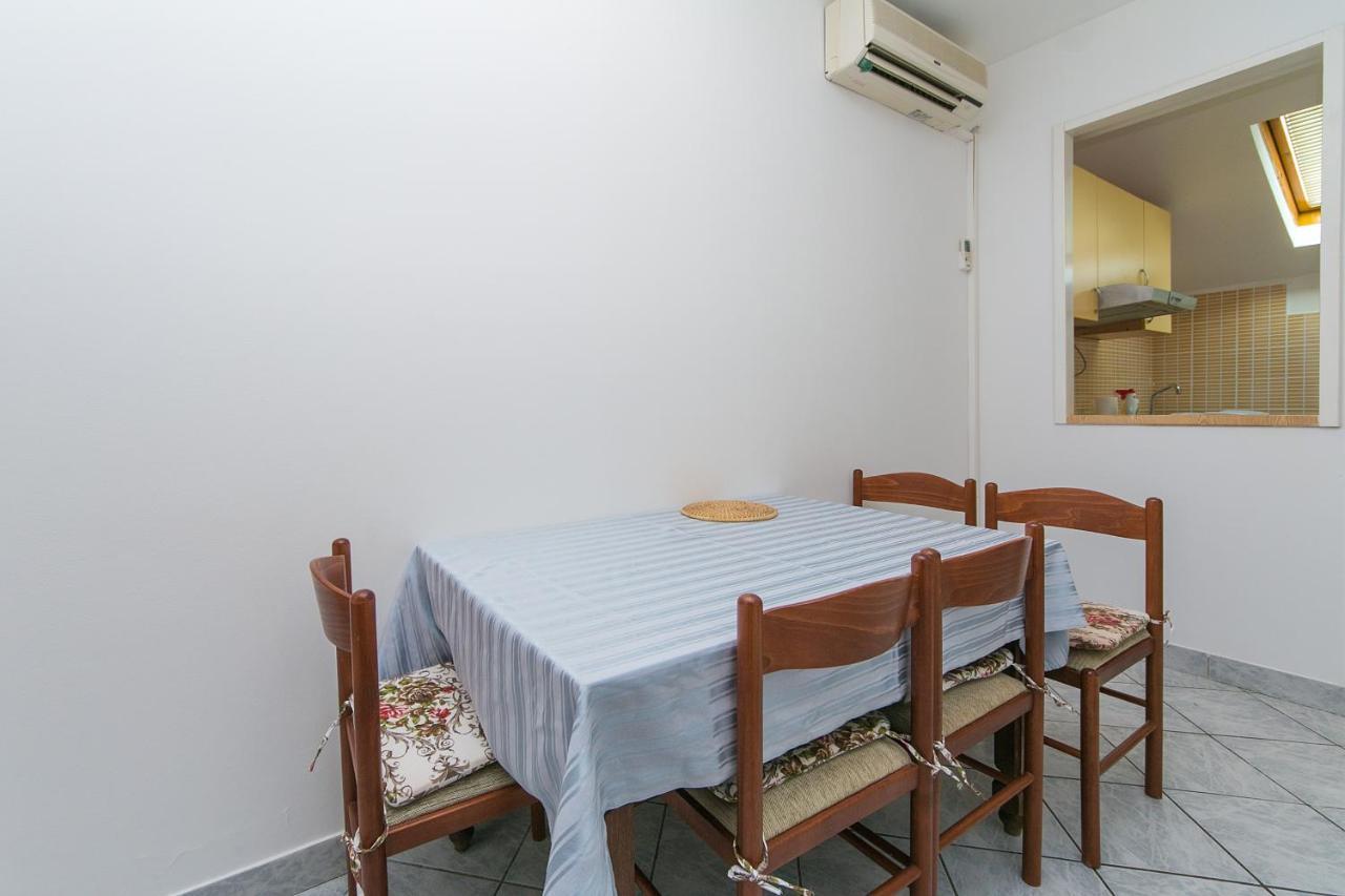 Apartments By The Sea Brist, Makarska - 15714 Podaca Εξωτερικό φωτογραφία