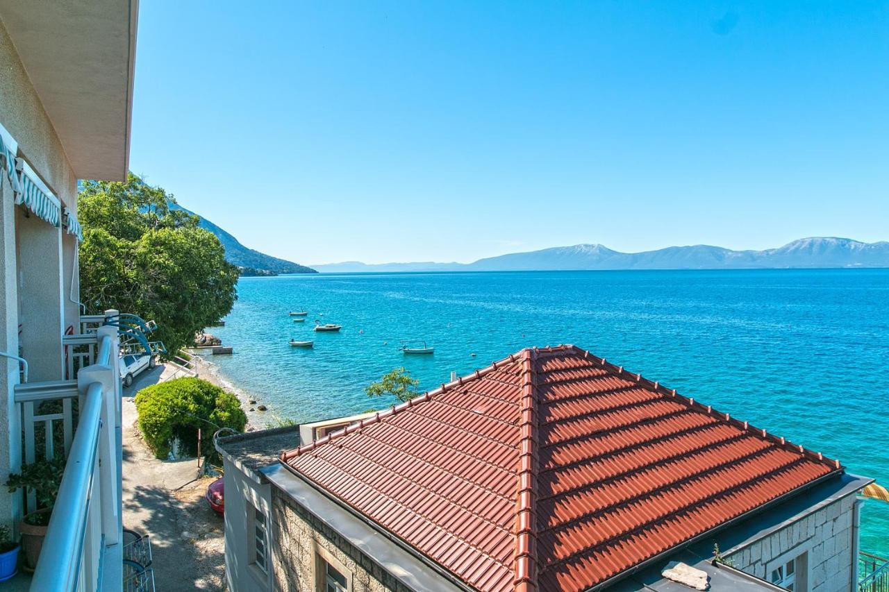 Apartments By The Sea Brist, Makarska - 15714 Podaca Εξωτερικό φωτογραφία