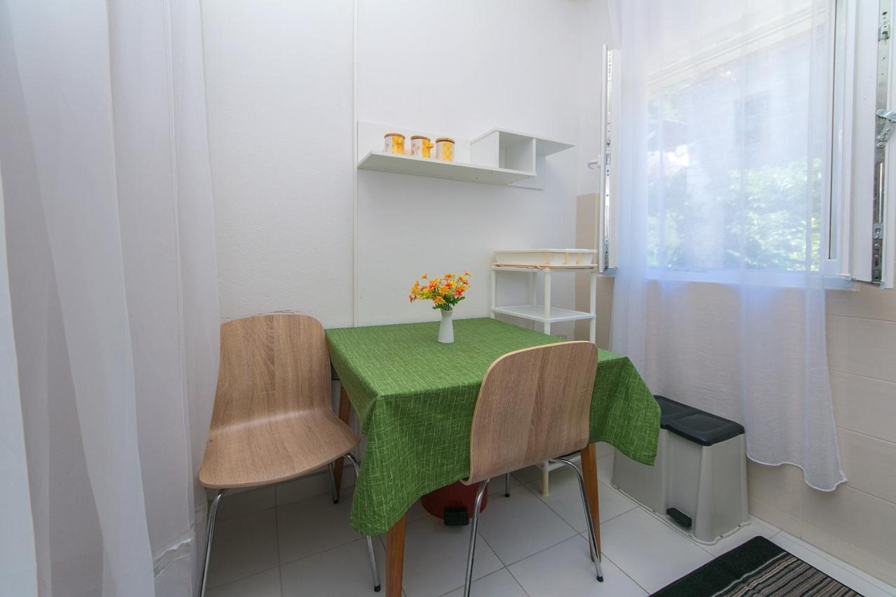 Apartments By The Sea Brist, Makarska - 15714 Podaca Εξωτερικό φωτογραφία